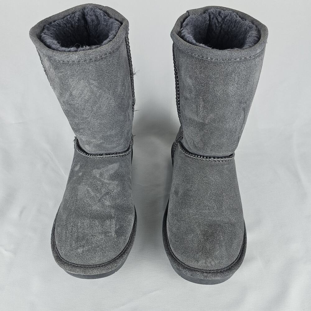 Bearpaw Emma Short Suede Winter Boots Gray Women’s Size 7 Sheepskin Lined - Picture 3 of 16